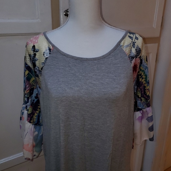 Egs by Eloges Women's Ruffle Sleeve Tunic - Picture 7 of 12